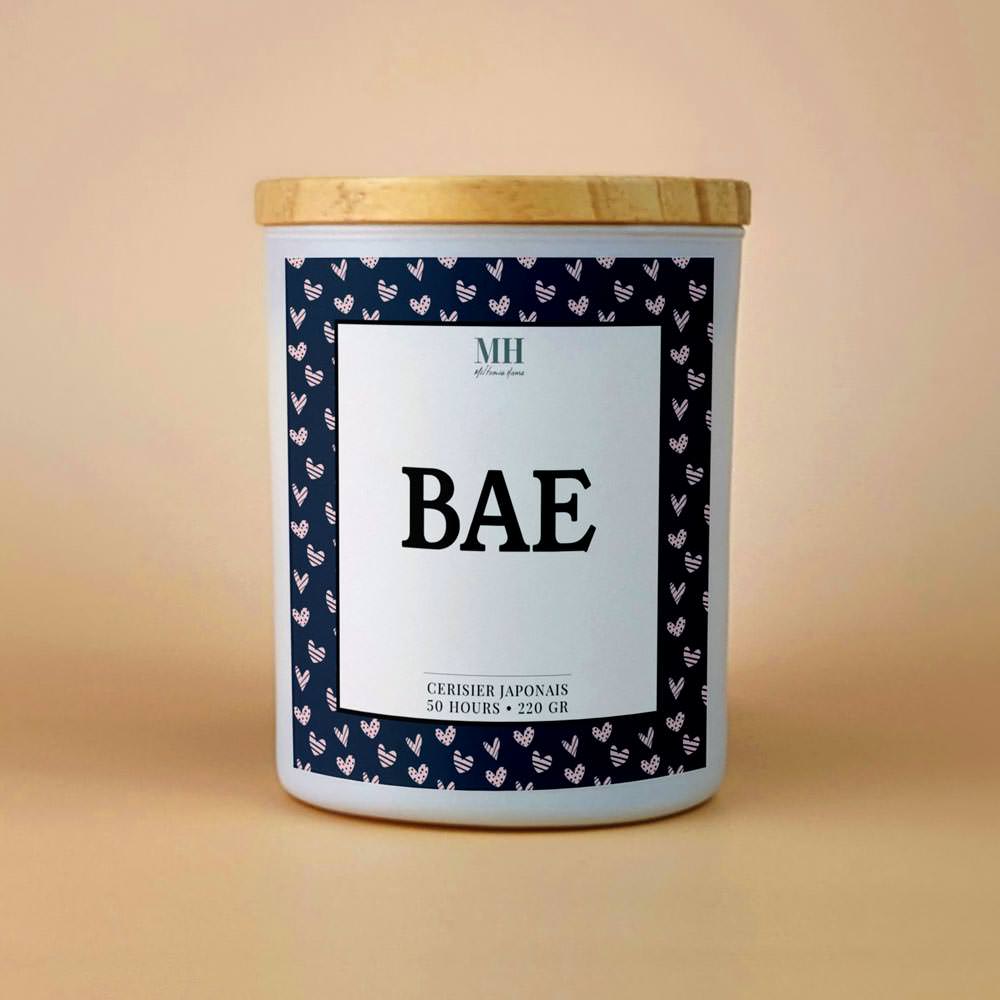 BAE - Before Anyone Else - Bougie Amoureuse
