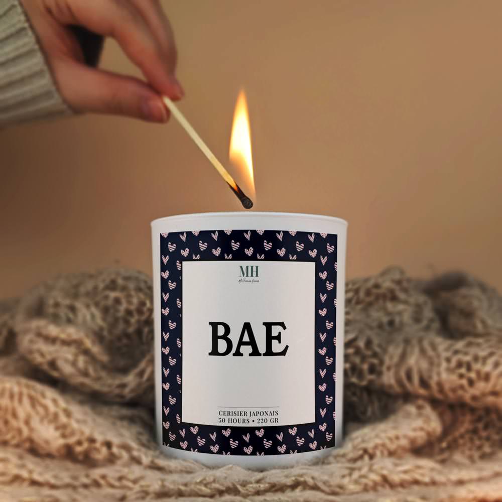 BAE - Before Anyone Else - Bougie Amoureuse