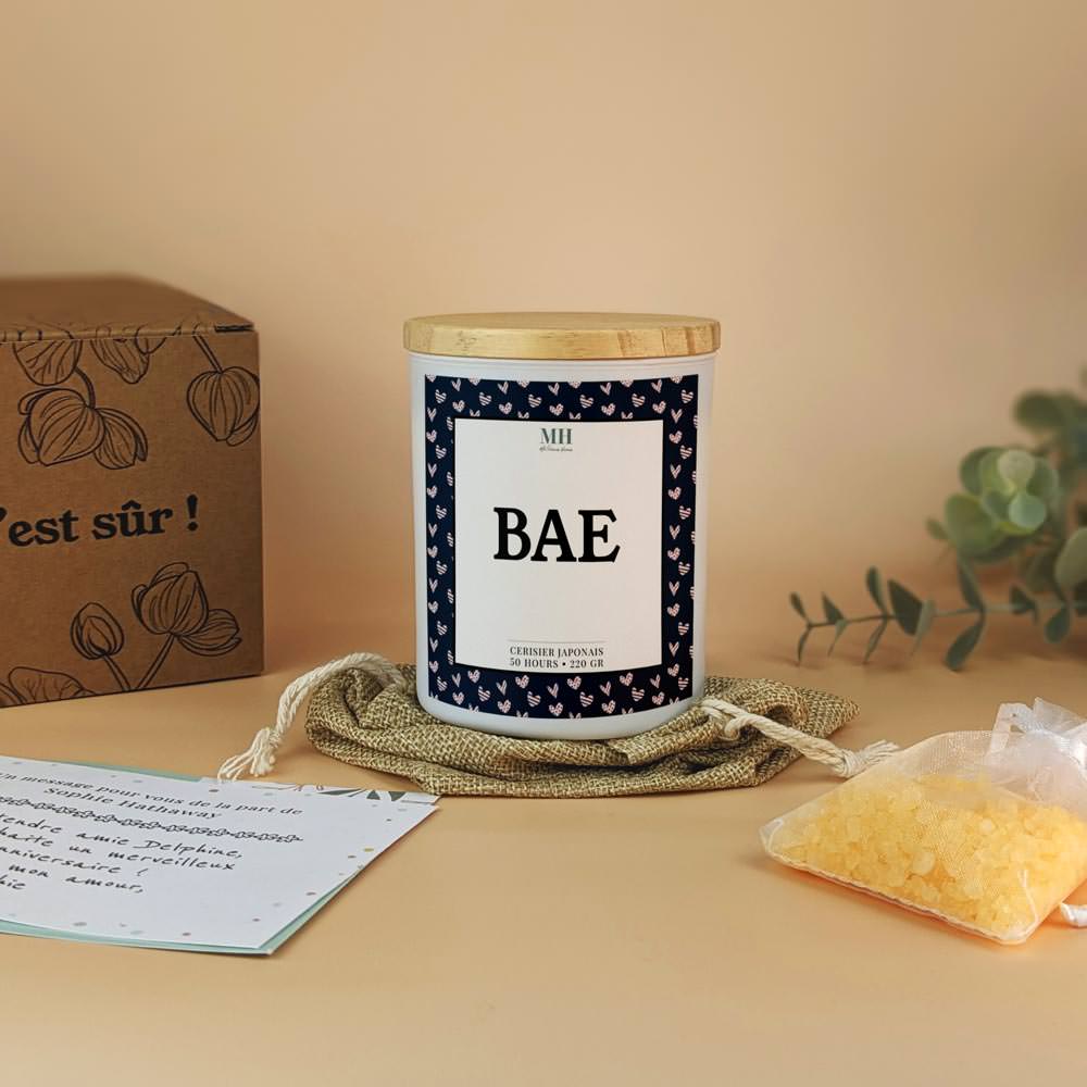 BAE - Before Anyone Else - Bougie Amoureuse