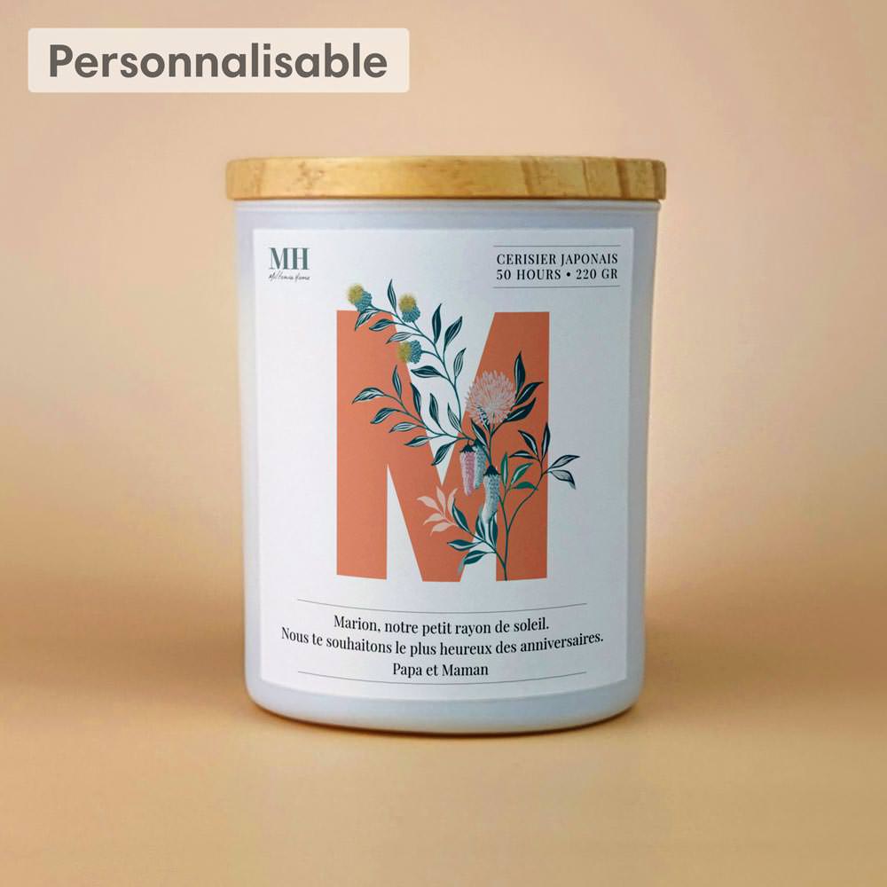 Lettre Prénom Fleurie - M - Bougie personnalisable