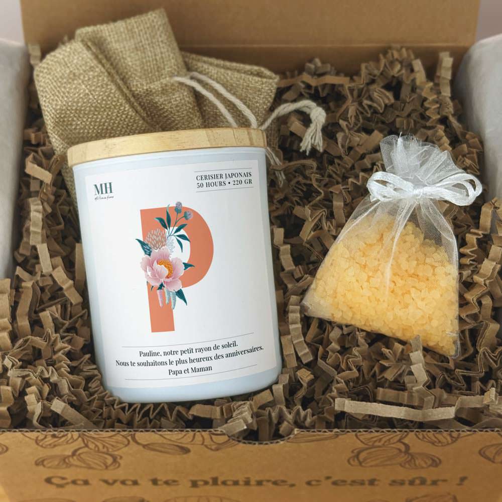 Lettre Prénom Fleurie - P - Bougie personnalisable