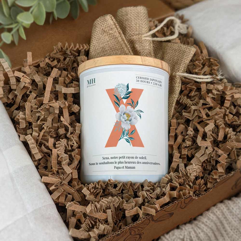 Lettre Prénom Fleurie - X - Bougie personnalisable